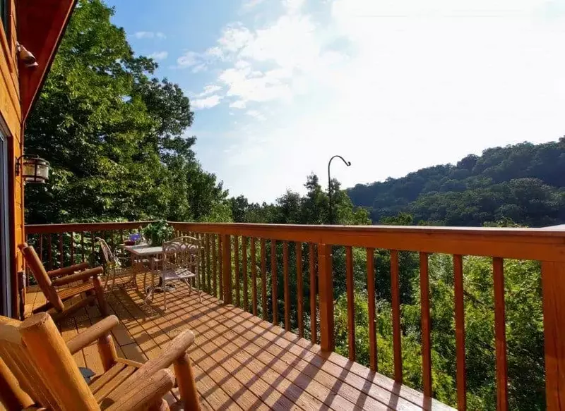 The deck of the Alpine View cabin in Gatlinburg.