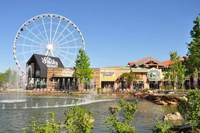 the island wheel and fountain