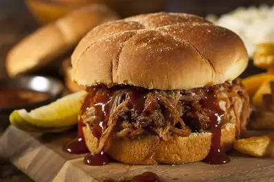 pulled pork sandwich