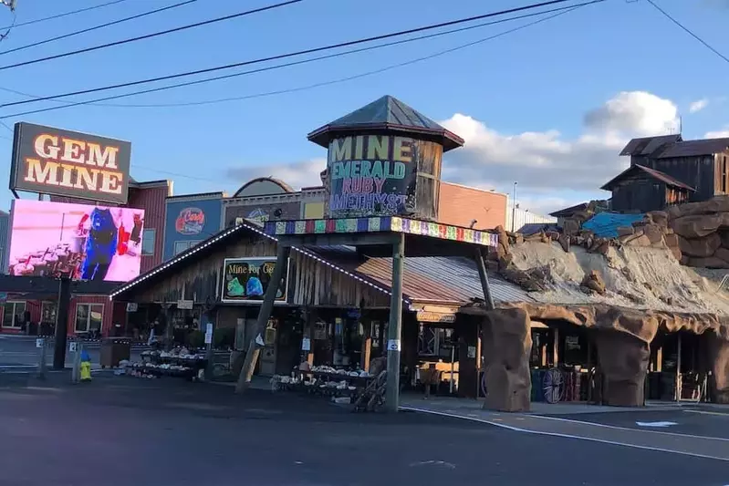 Pigeon Forge Gem Mine