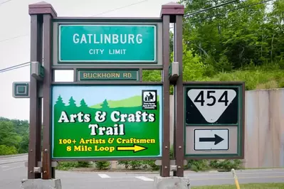 arts and crafts trail