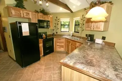 Kitchen of Shadybrook cabin