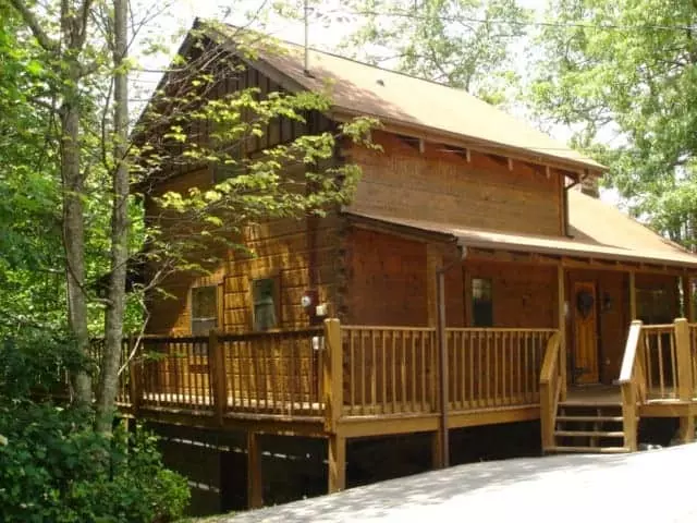Two bedroom Gatlinburg cabin rental