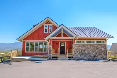 cherry tree lodge is one of the top gatlinburg cabin rentals for families