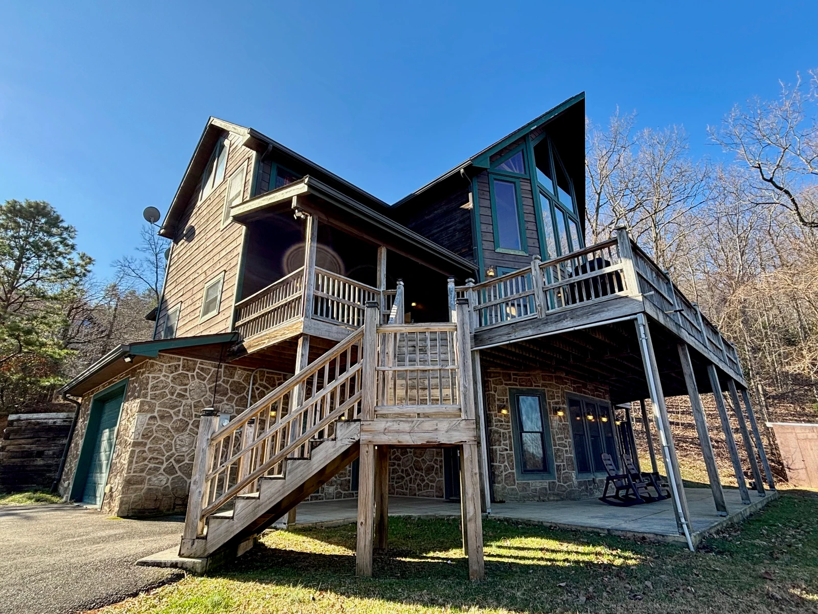 THE GOOD WOOD CABIN