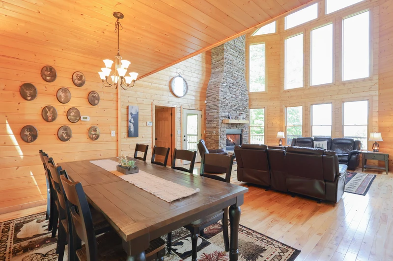 THE GOOD WOOD CABIN