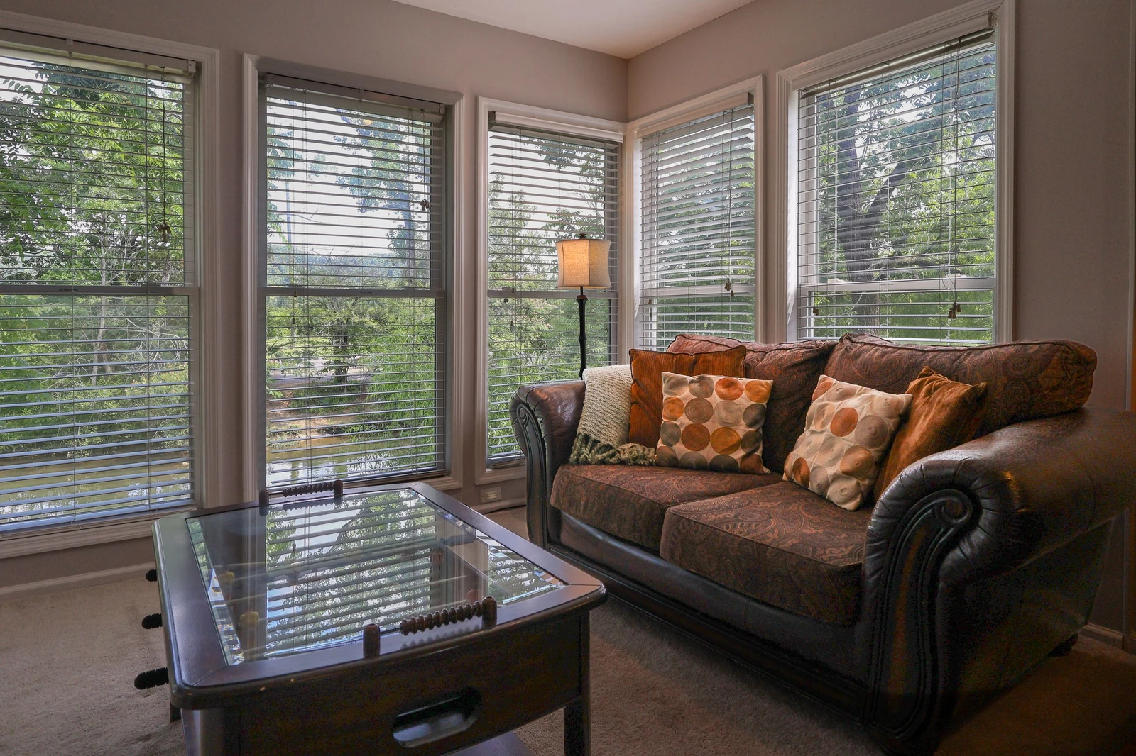 RIVERFRONT CHALET