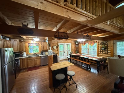 8 Bears Lodge