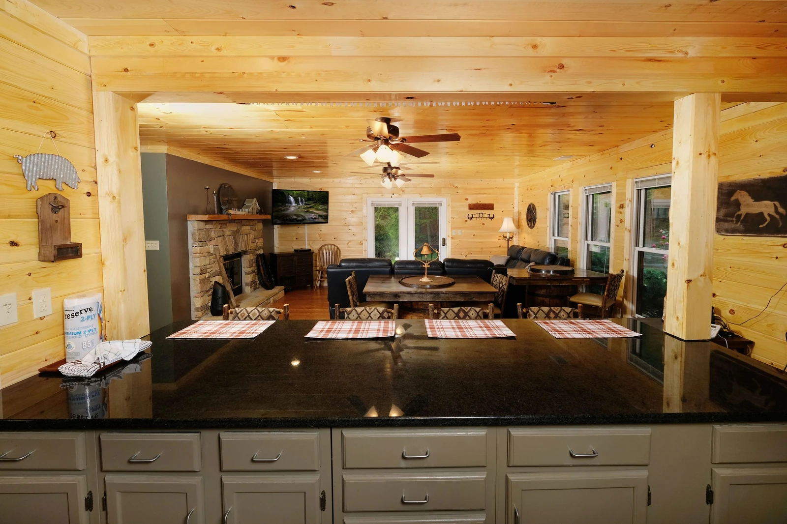 PIONEER TRAIL RETREAT