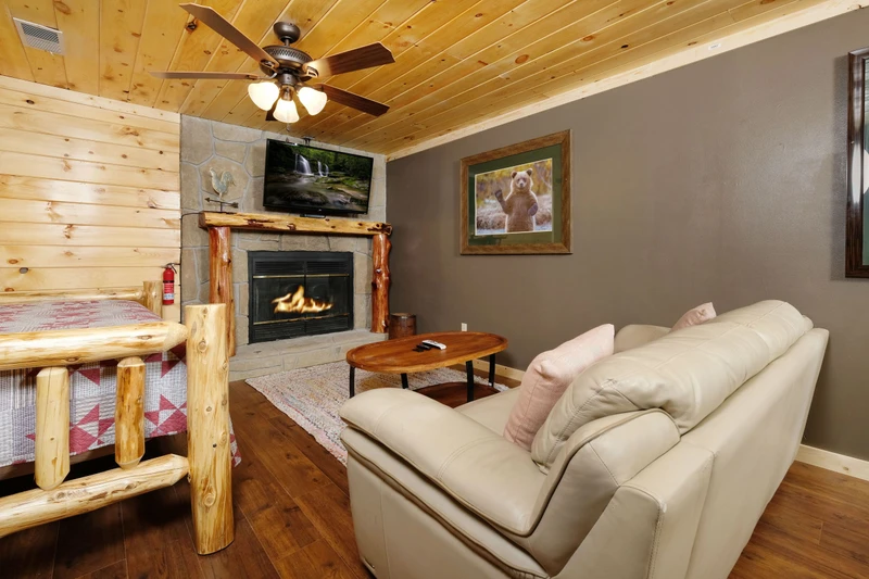 PIONEER TRAIL RETREAT