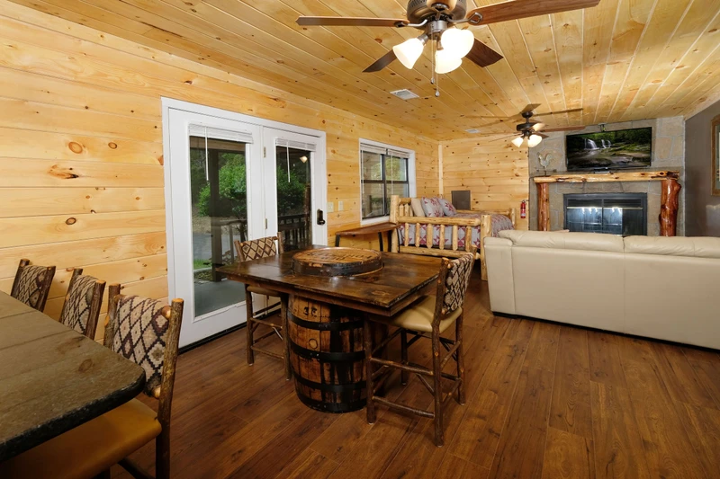 PIONEER TRAIL RETREAT